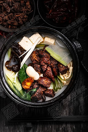 牛肉砂锅