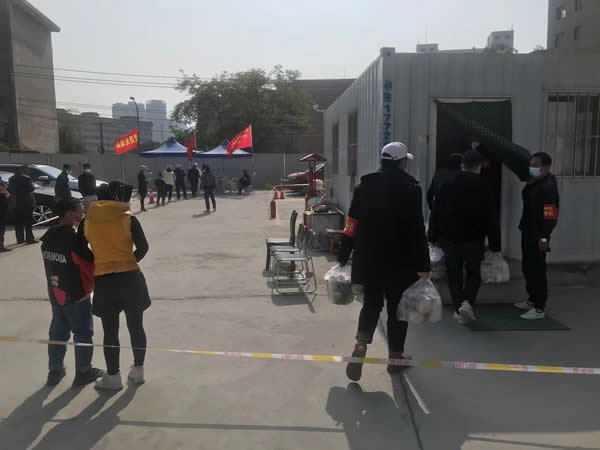 共同抗疫，温暖同行，金城老顾家砂锅送温暖了！