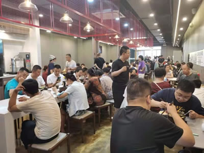 4 月会员之星荣耀出炉｜感恩相伴，不负每一份偏爱！
